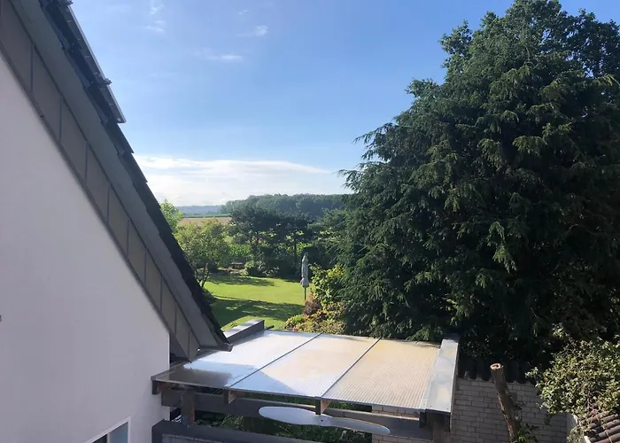 Ferne Und Weite Im Sauerland Blick Ueber Ruhrtal Barge